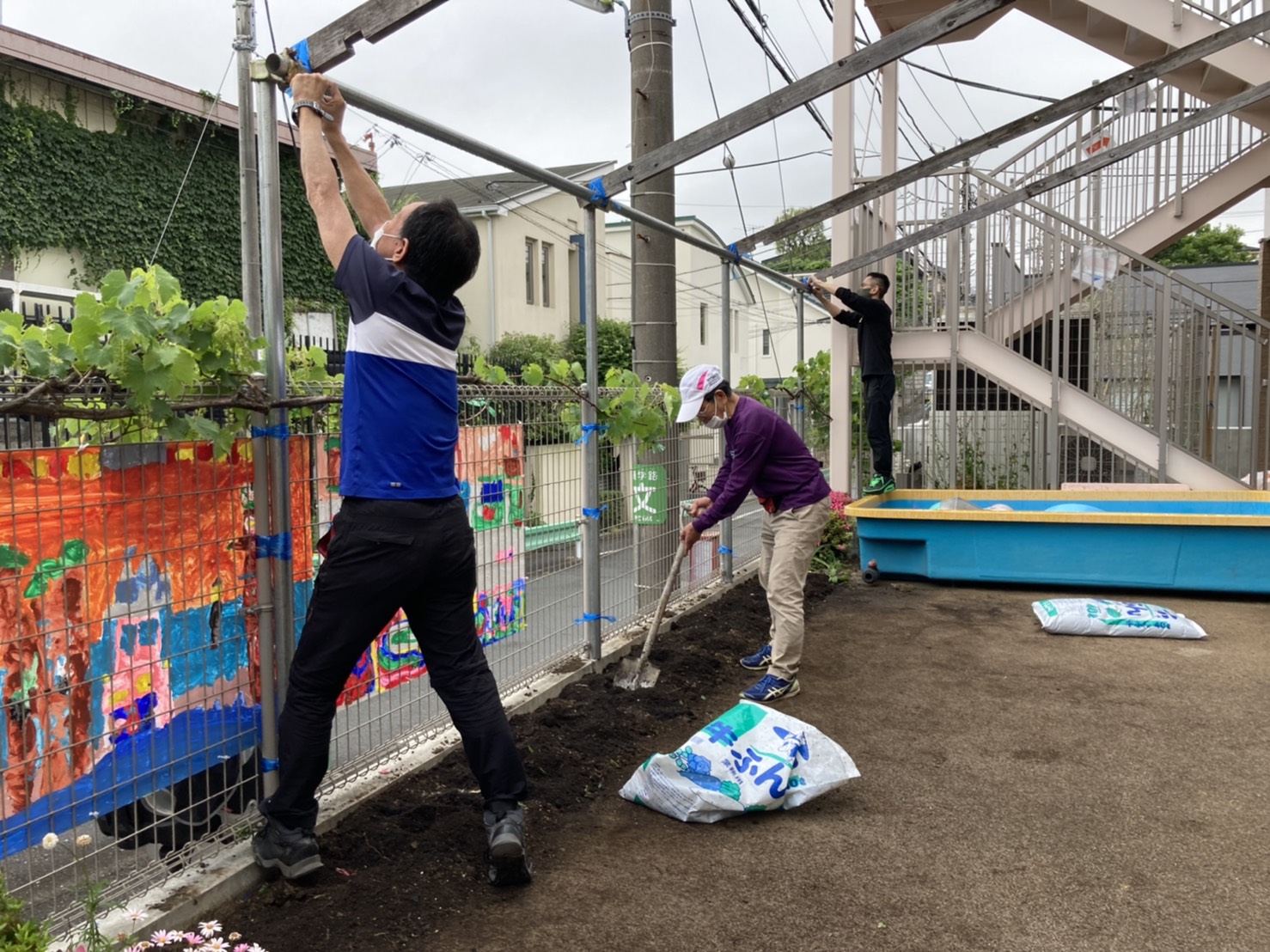 2021年もゴーヤマン来園！！ ぶどうの木保育園 [世田谷区 奥沢]｜ 社会福祉法人ナオミの会